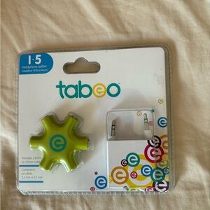 Tabeo Green Headphone Splitter